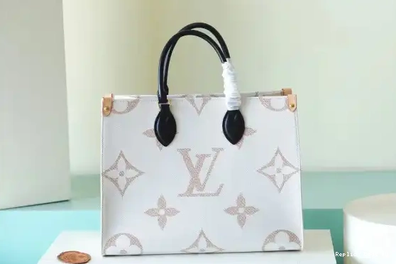 Cheap VUITTON ONTHEGO LOUIS MM 0706